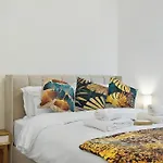 Charming Studio Next To Leicester Sq