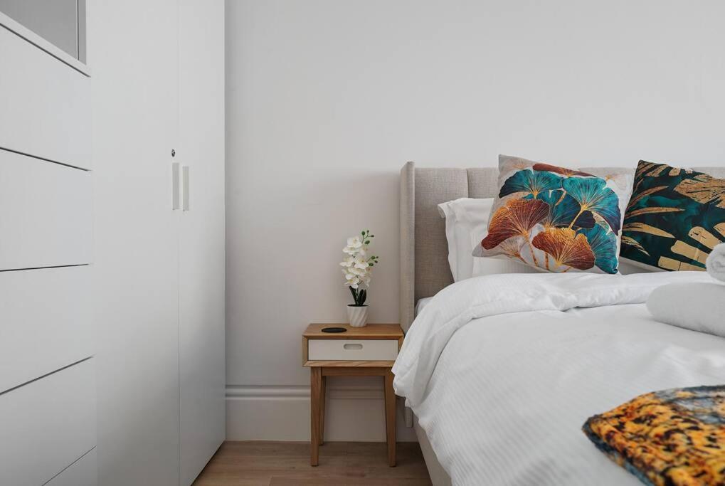 Apartment Charming Next To Leicester Sq